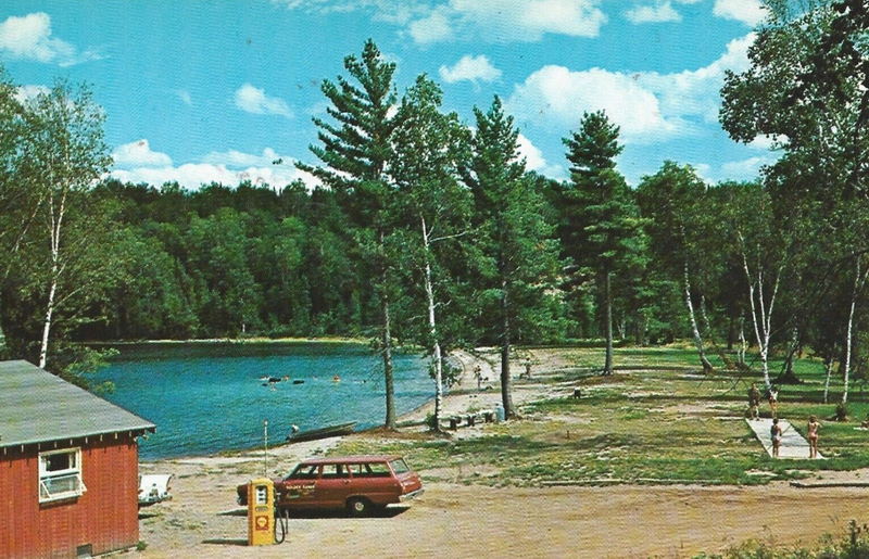 Golden Sands Tent & Trailer Park - Vintage Postcard (newer photo)